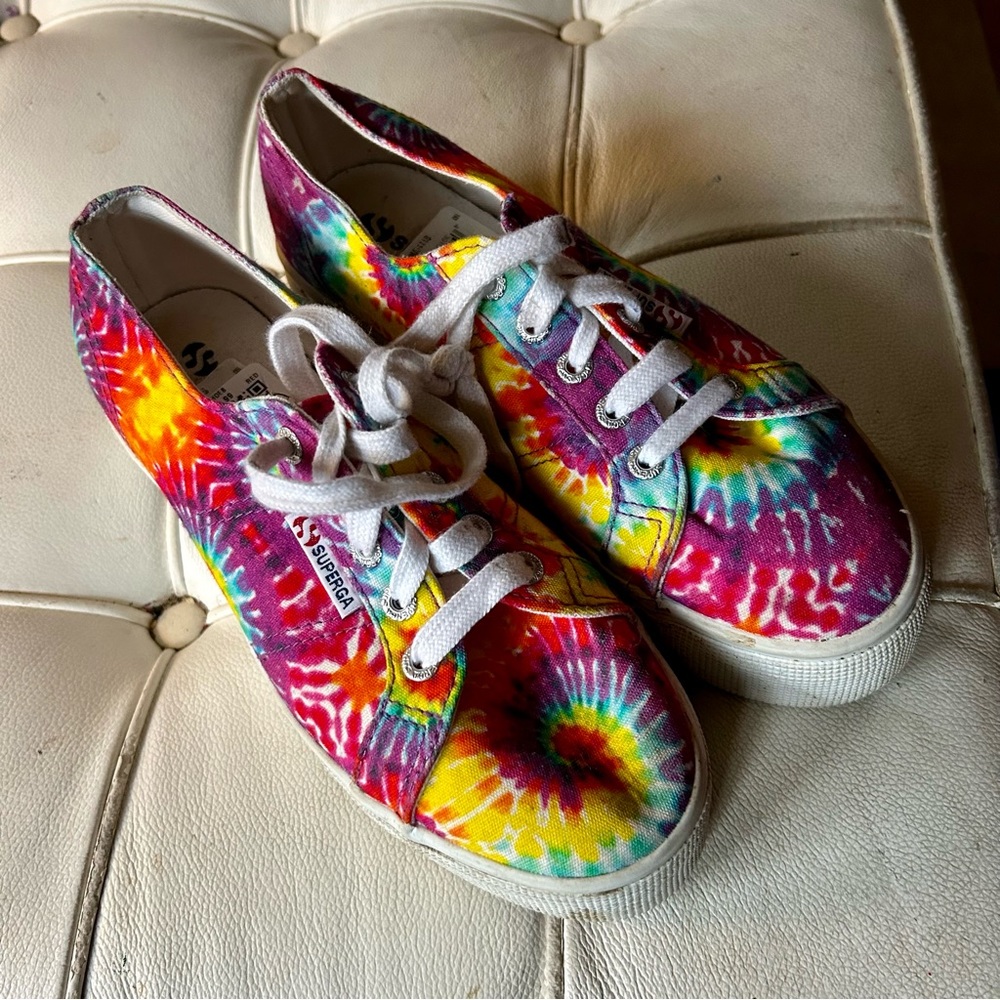 Superga sneakers platform style tie dye sz 7 lots of life left